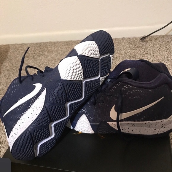 kyrie 4 midnight navy
